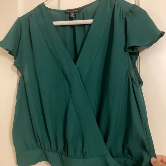 Flutter sleeve V neck Tie waist blouse - Picture 5 of 5